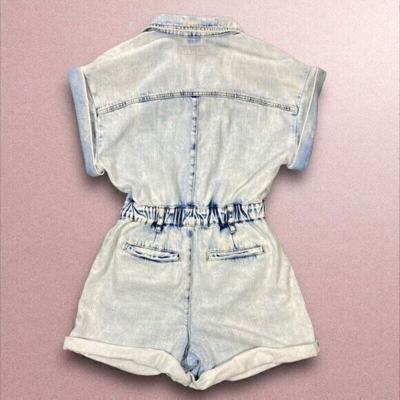 BlankNyc Rompers Womens Sz XS Acid Wash Blue Denim Short Sleeve Pockets Jumpsuit - Picture 4 of 12